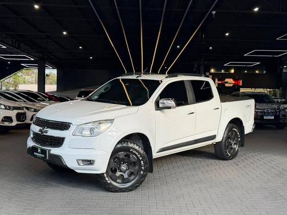 CHEVROLET S10 2.4 LTZ 4X2 CD 8V FLEX 4P MANUAL CHEVROLET S10 2.4 LTZ 4X2 CD 8V FLEX 4P MANUAL